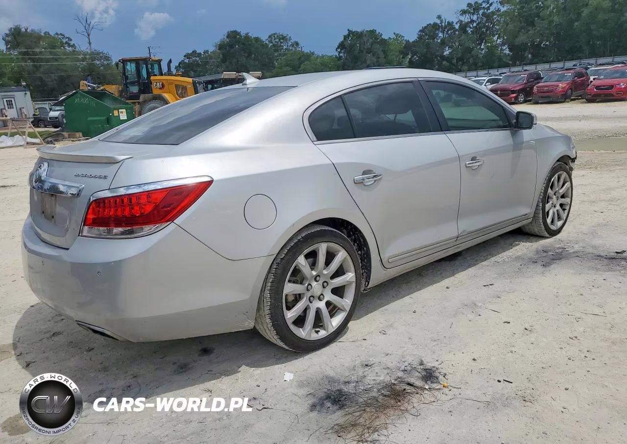 2013 Buick Lacrosse Touring VIN:1G4GJ5G31DF280440 - 3
