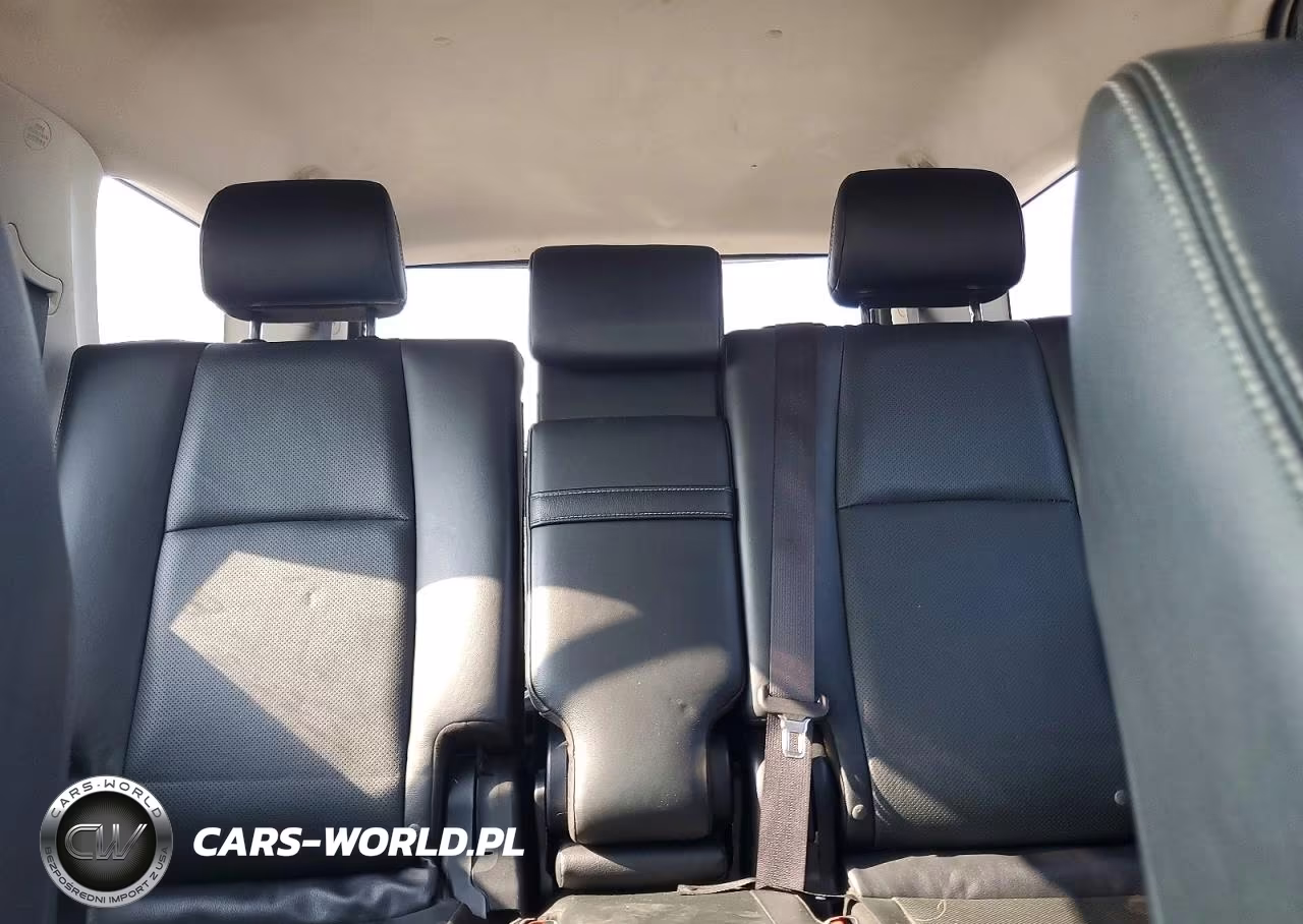 2020 Toyota 4Runner Limited VIN:JTEBU5JR4L5747188 - 10