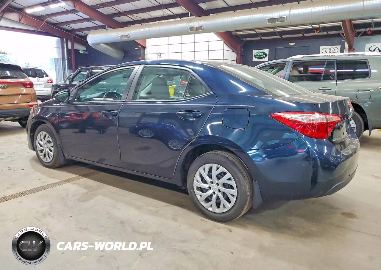 2017 Toyota Corolla Le VIN:2T1BURHE7HC918556 - 2