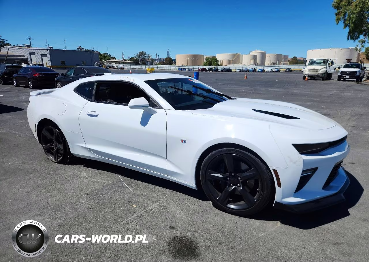 2018 Chevrolet Camaro Ss VIN:1G1FF1R75J0147827 - 4
