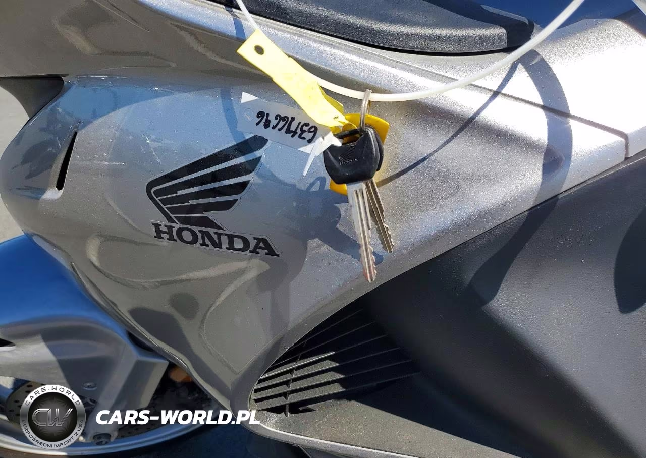 2010 Honda Nt700 Va VIN:VTMRC5256AE000182 - 8