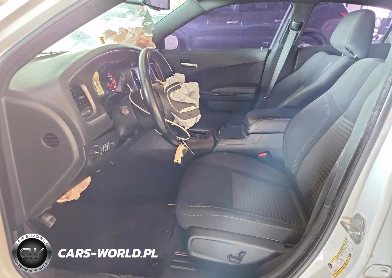 2018 Dodge Charger R-T VIN:2C3CDXCT0JH337737 - 7