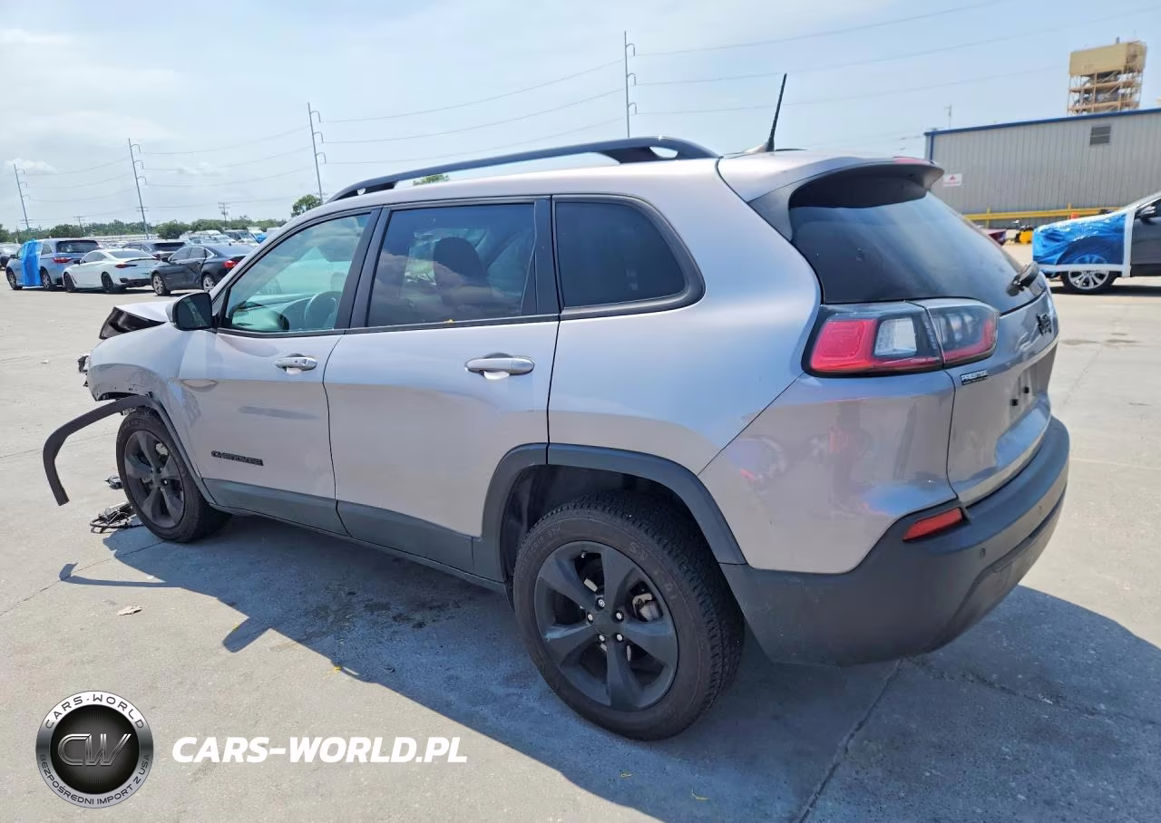2019 Jeep Cherokee Latitude Plus VIN:1C4PJLLB0KD479090 - 2