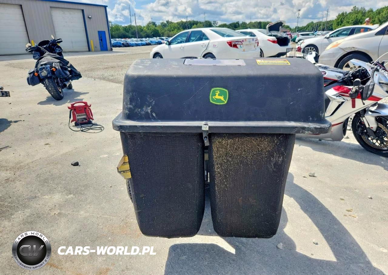2013 John Deere E110 Lawn Mower VIN:171229ZD92856 - 9