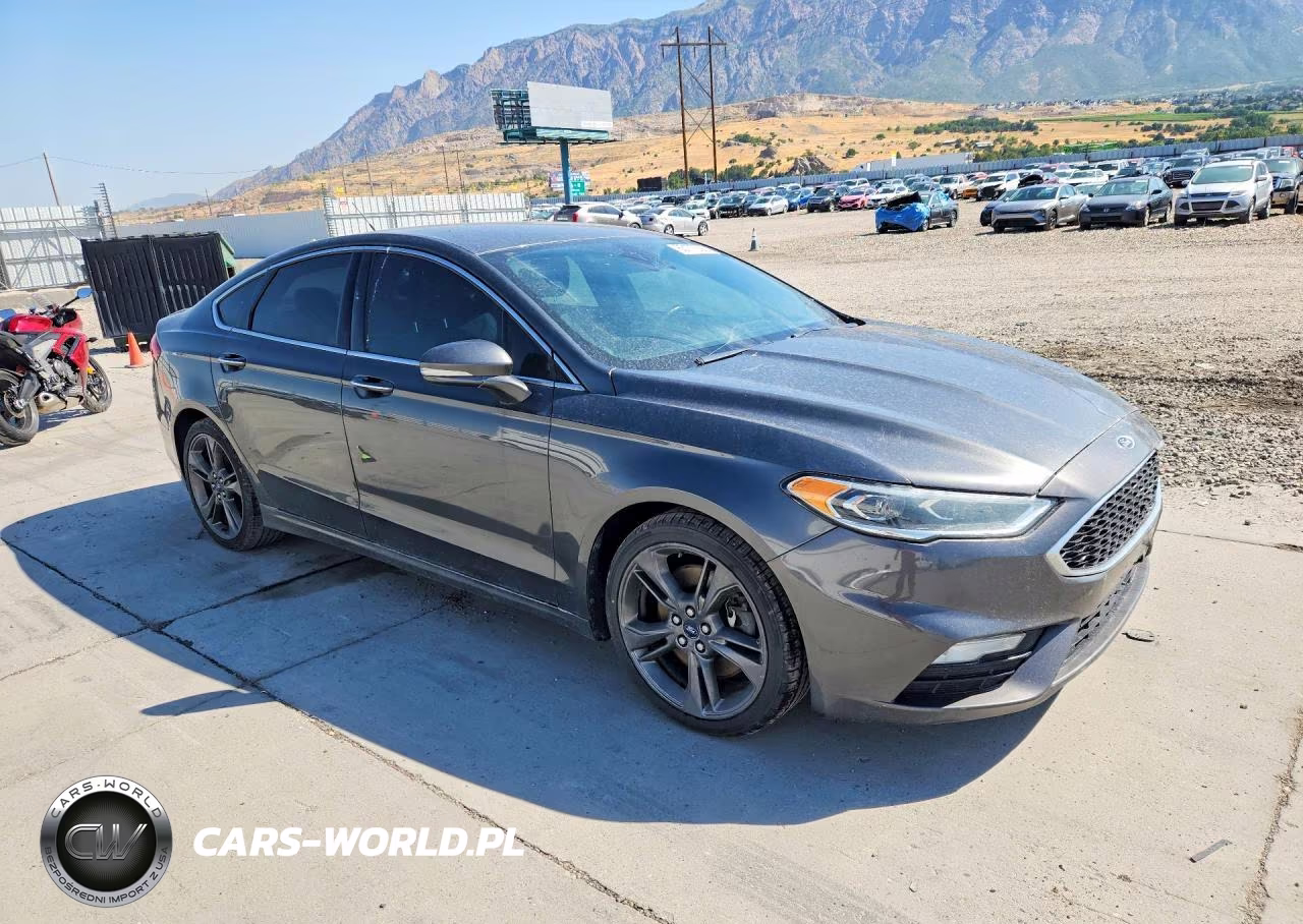 2017 Ford Fusion Sport VIN:3FA6P0VP3HR242147 - 4