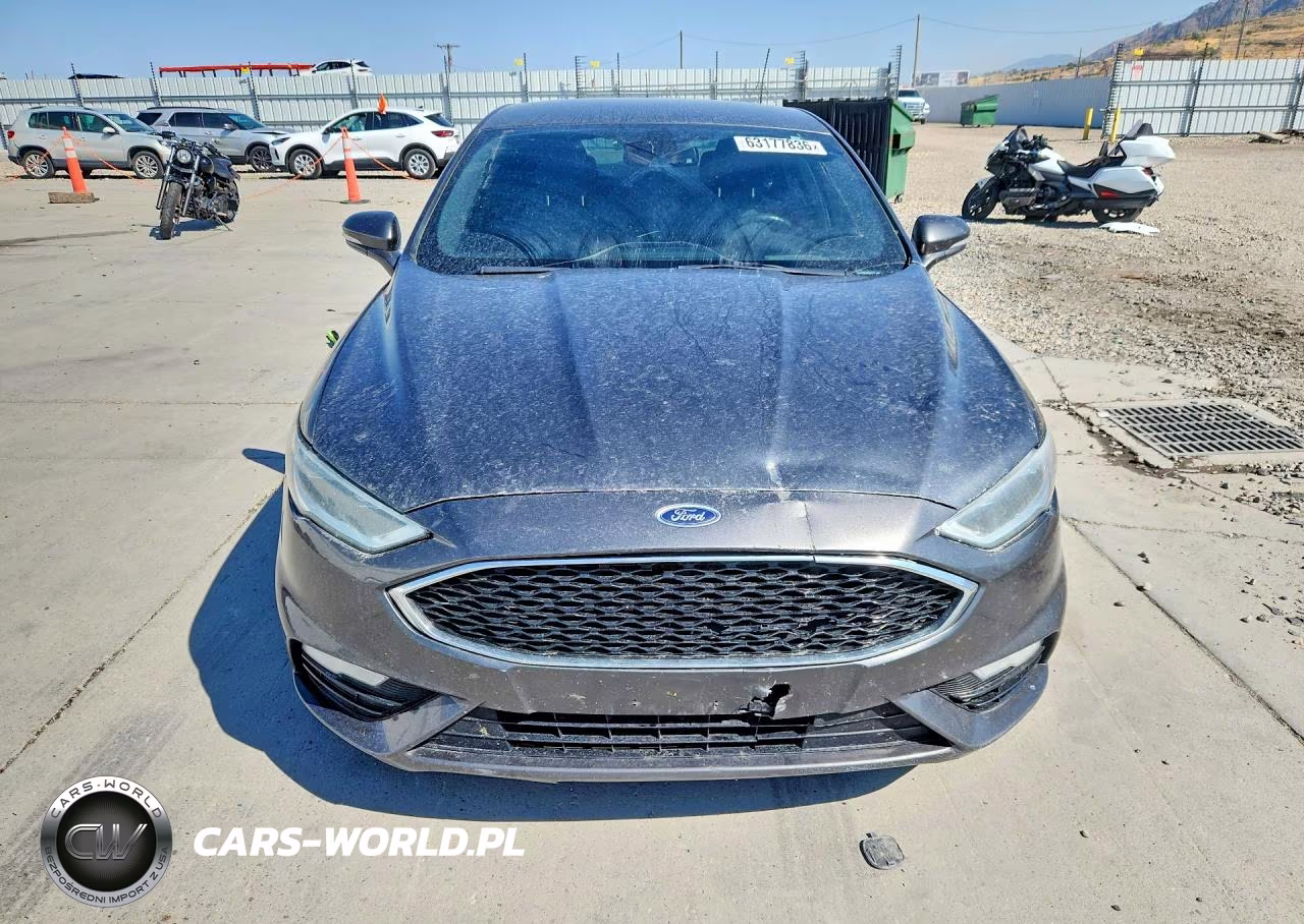 2017 Ford Fusion Sport VIN:3FA6P0VP3HR242147 - 5