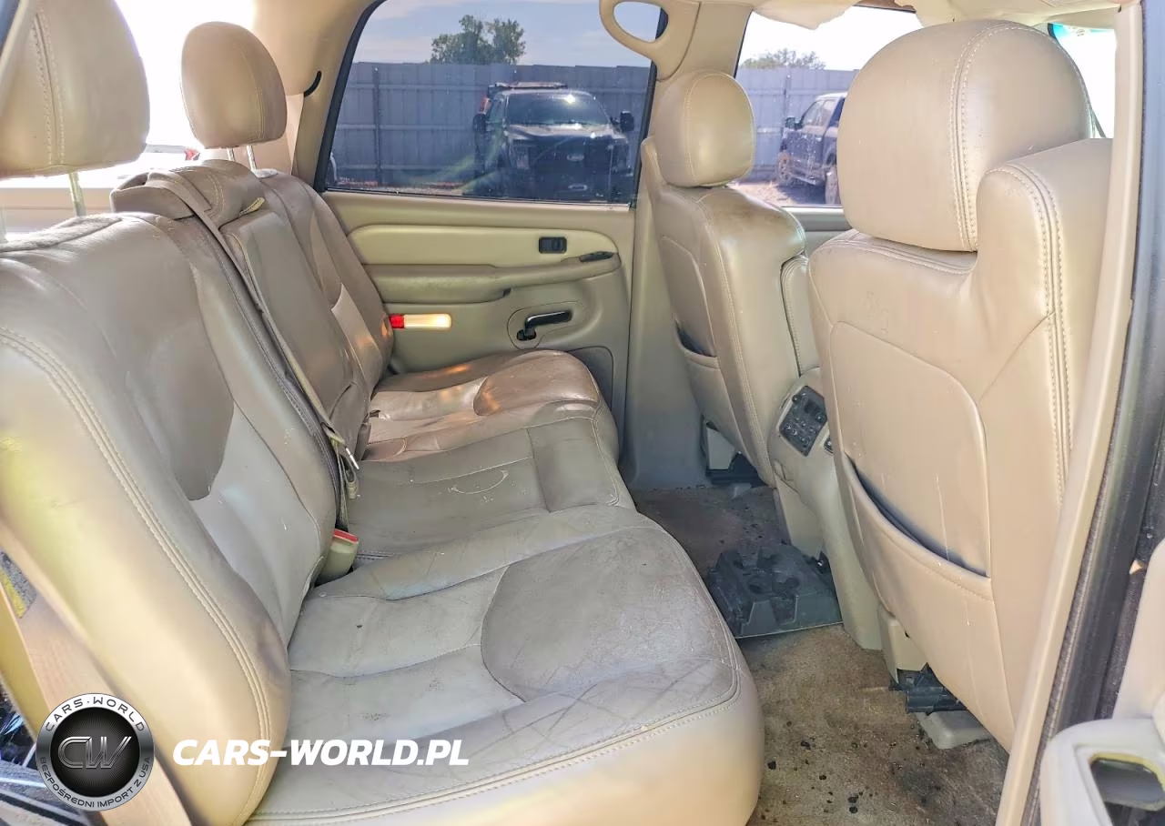2003 GMC Yukon Denali VIN:1GKEK63U63J165555 - 11