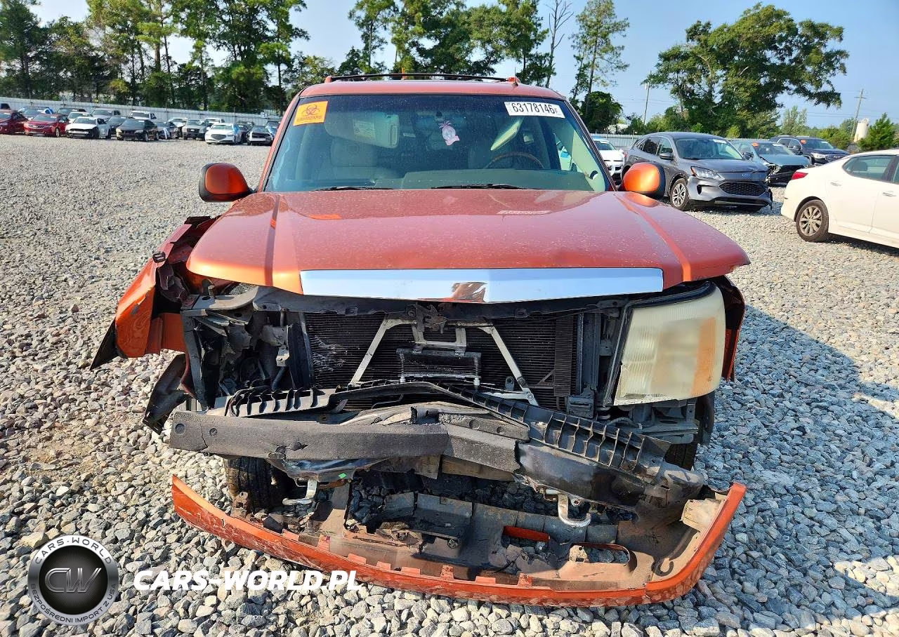 2002 Cadillac Escalade Luxury VIN:1GYEC63T82R123835 - 5
