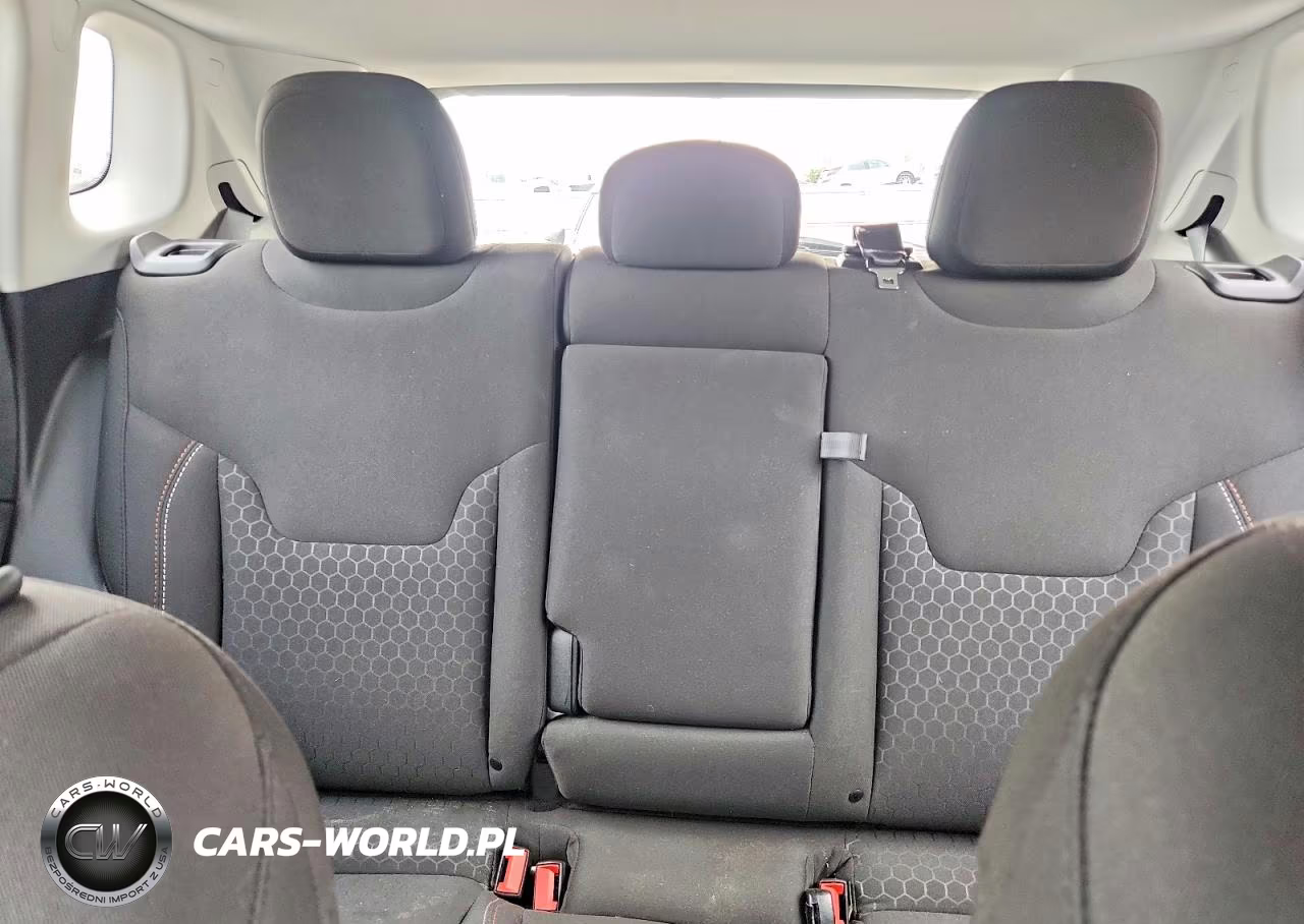 2020 Jeep Compass Sport VIN:3C4NJDABXLT167922 - 10