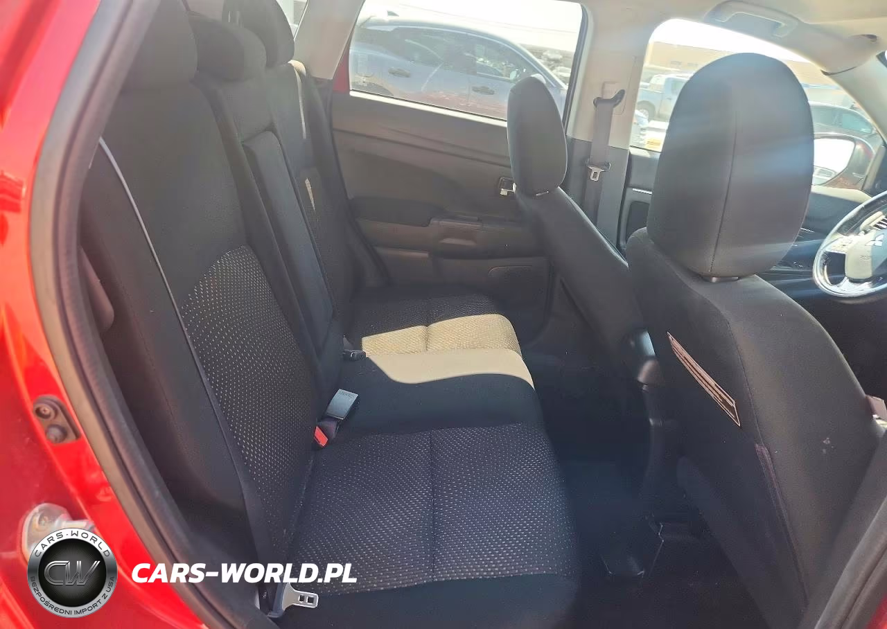 2016 Mitsubishi Outlander Sport Es VIN:JA4AP3AU8GZ047974 - 11