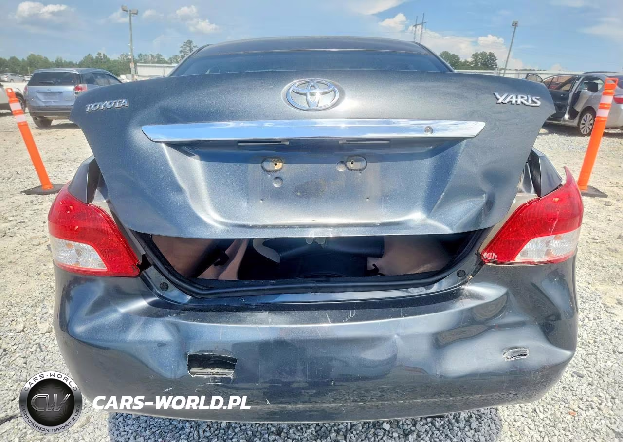 2010 Toyota Yaris Base VIN:JTDBT4K33A1352368 - 6