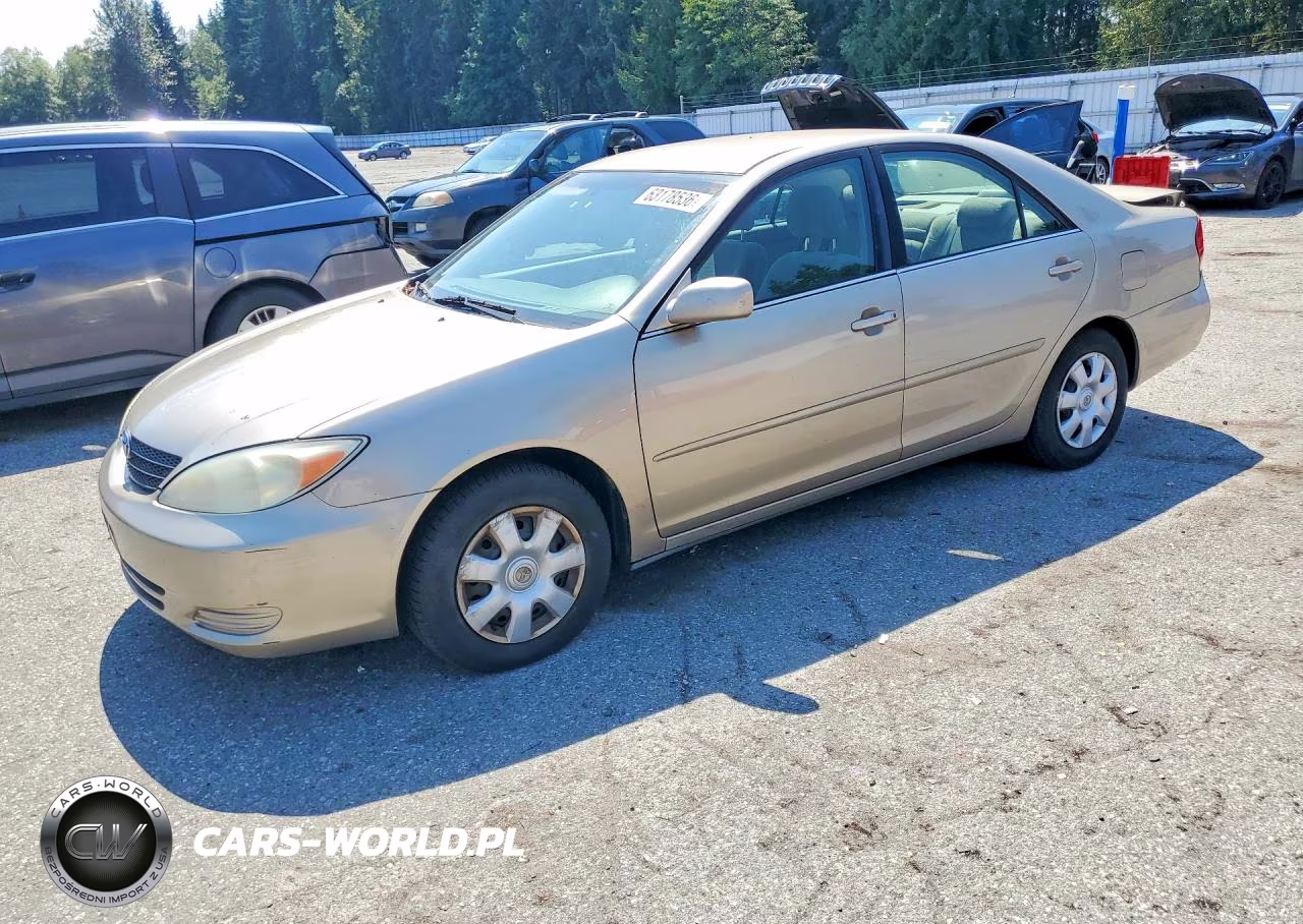 2004 Toyota Camry Le – zdjęcie 1 z 12