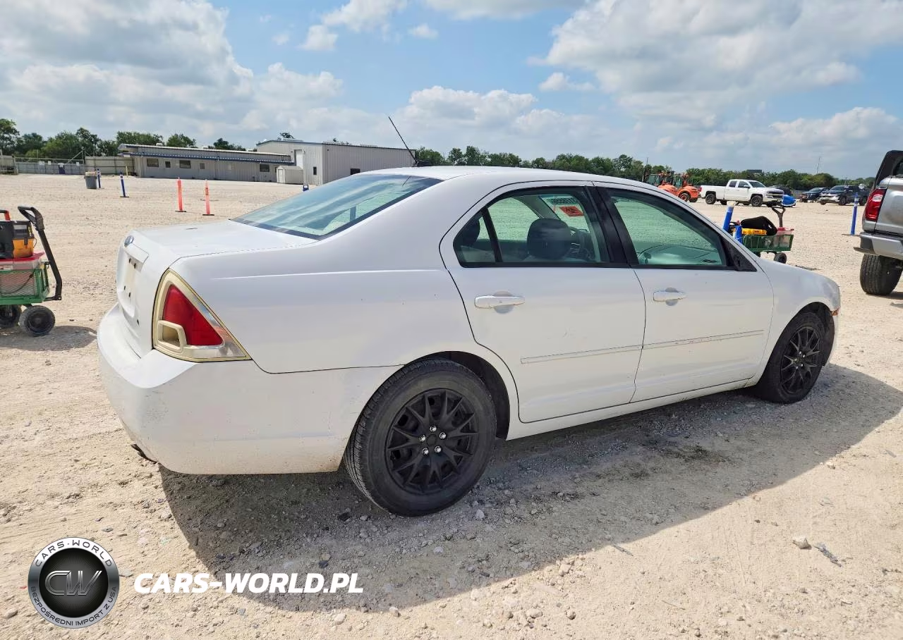 2007 Ford Fusion S VIN:3FAHP06Z57R234882 - 3