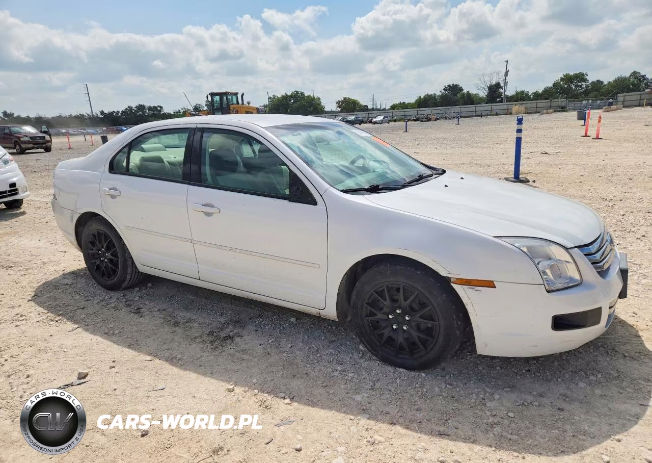 2007 Ford Fusion S VIN:3FAHP06Z57R234882 - 4