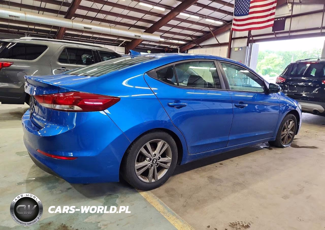 2017 Hyundai Elantra Se VIN:5NPD84LF9HH020263 - 3