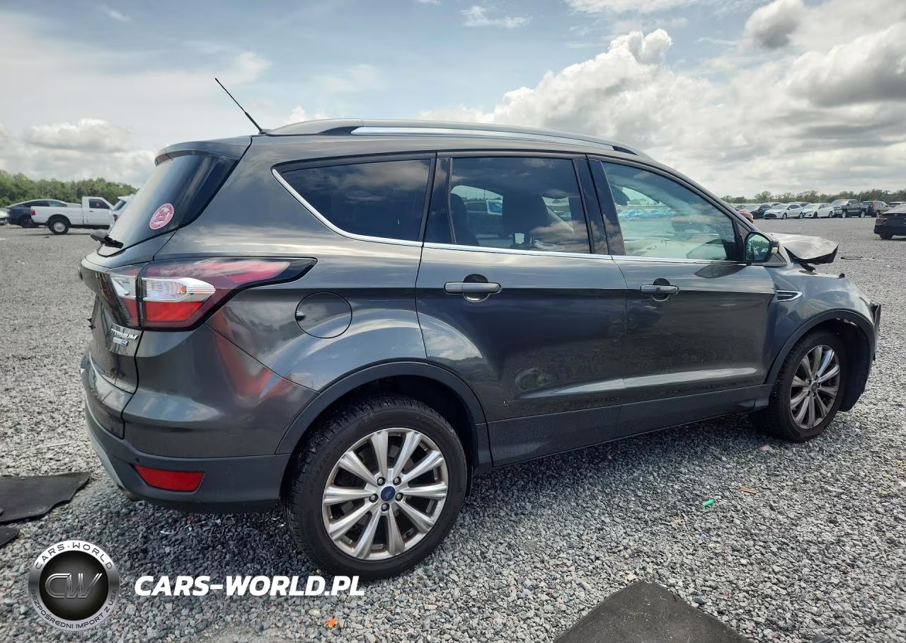 2017 Ford Escape Titanium VIN:1FMCU9J93HUA64729 - 3