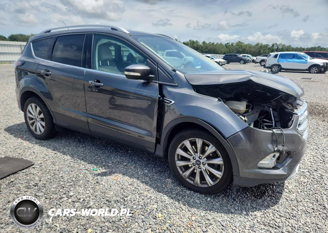 2017 Ford Escape Titanium VIN:1FMCU9J93HUA64729 - 4