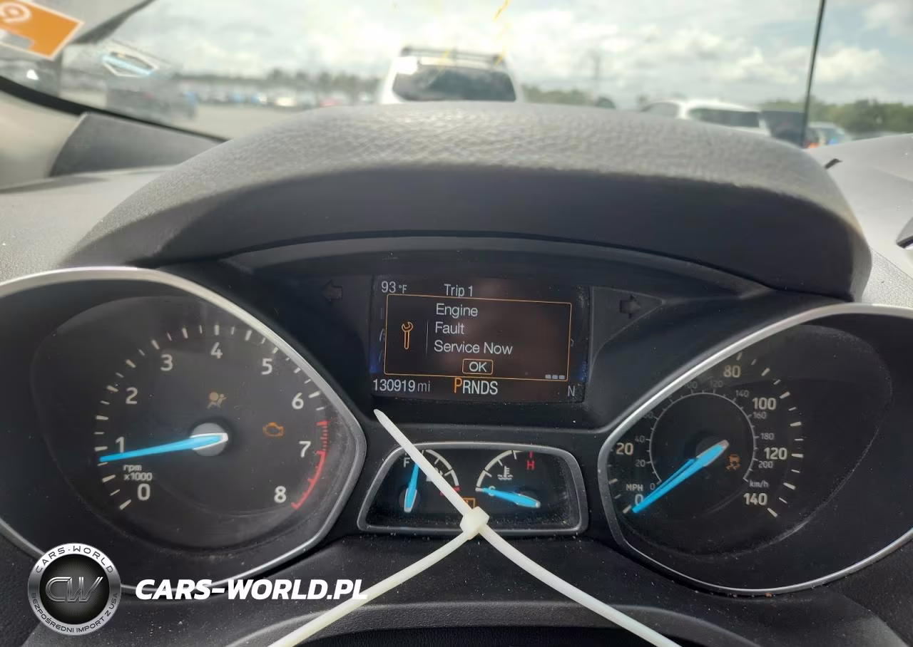 2017 Ford Escape Titanium VIN:1FMCU9J93HUA64729 - 9