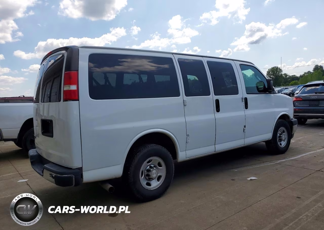 2018 Chevrolet Express G2500 Lt VIN:1GAWGFFB5J1174197 - 3