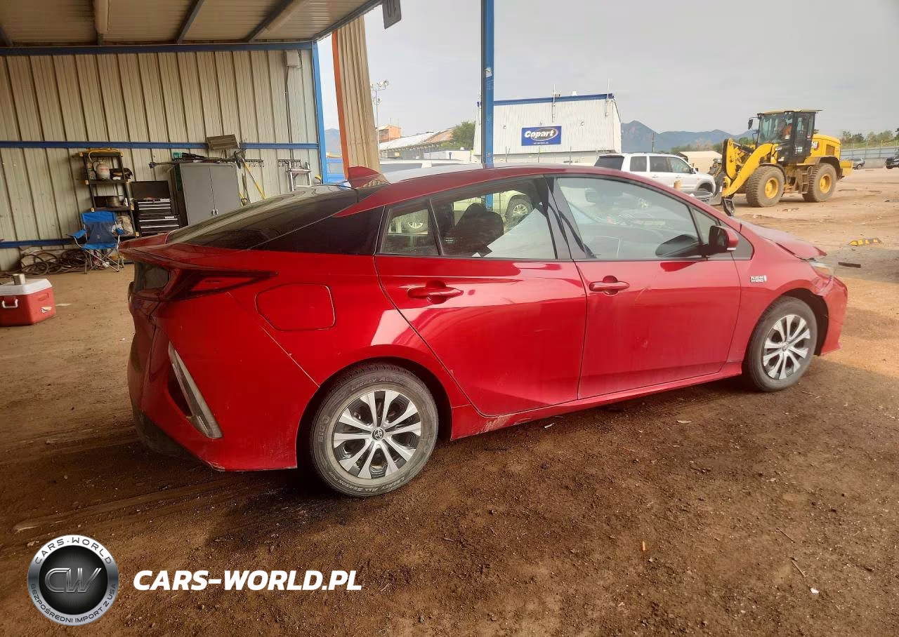 2020 Toyota Prius Prime Le VIN:JTDKARFP7L3140922 - 3