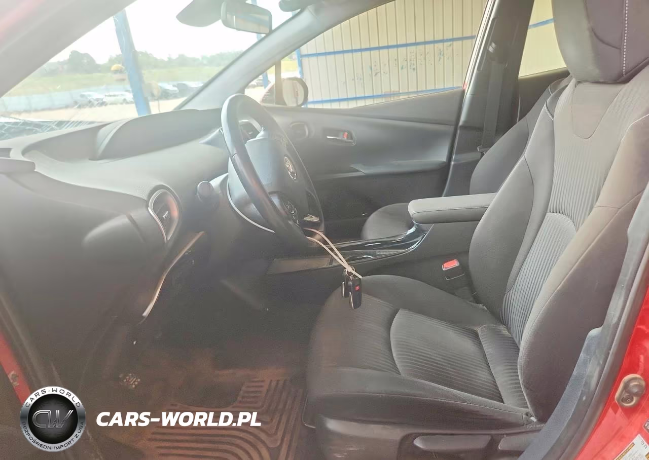 2020 Toyota Prius Prime Le VIN:JTDKARFP7L3140922 - 7