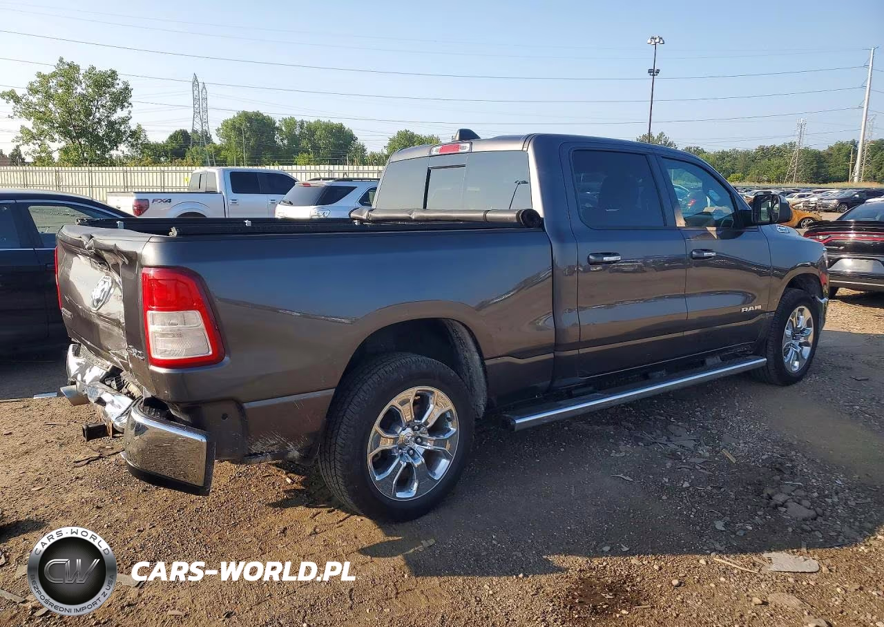2020 Ram 1500 Big Horn-Lone Star VIN:1C6SRFMT4LN284110 - 3