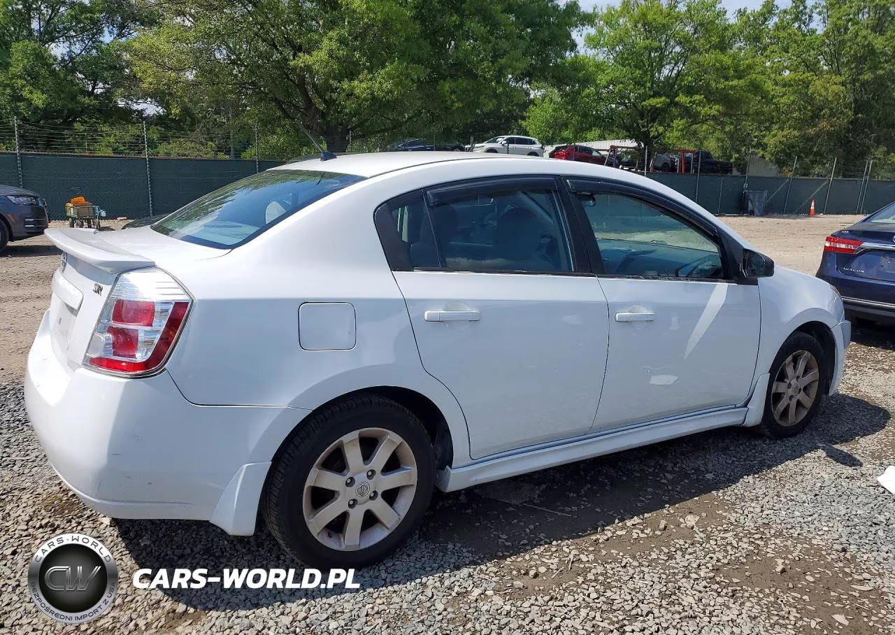 2011 Nissan Sentra 2.0 VIN:3N1AB6APXBL687932 - 3
