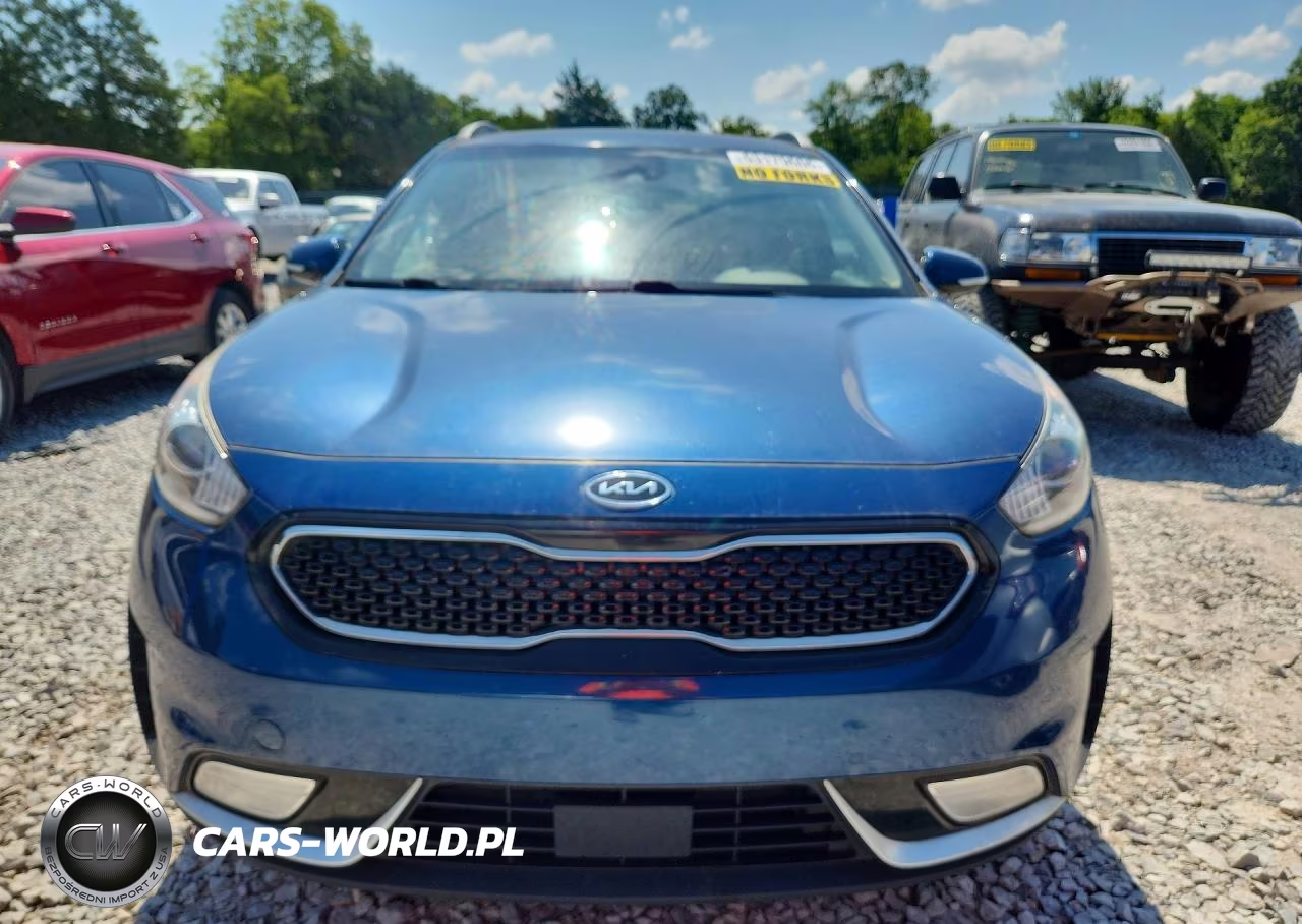 2019 Kia Niro Touring VIN:KNDCE3LC7K5240285 - 5