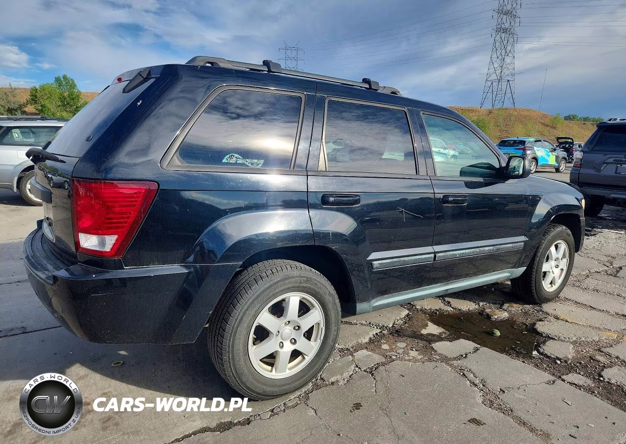 2008 Jeep Grand Cherokee Laredo VIN:1J8GR48K38C103255 - 3