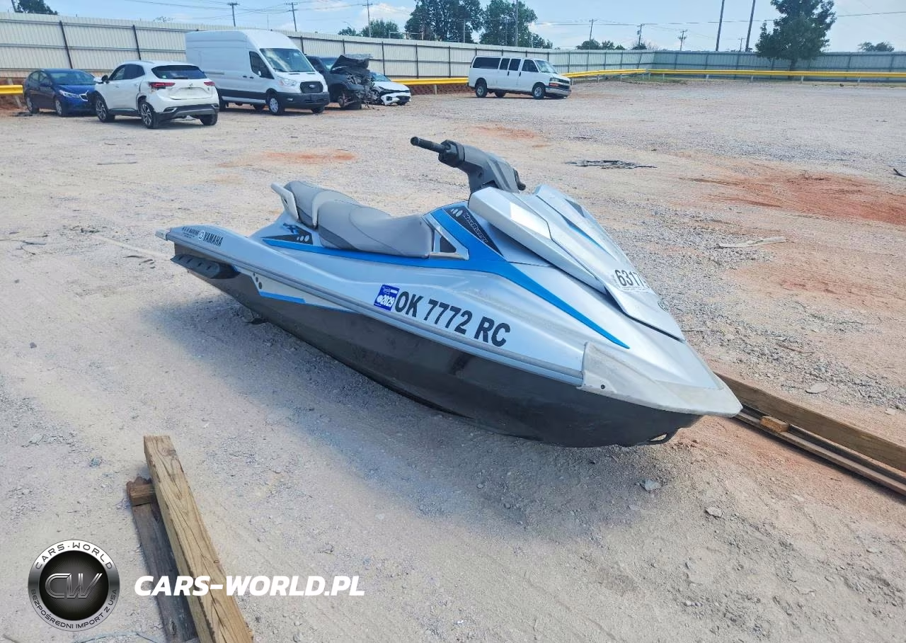 2015 Yam Boat