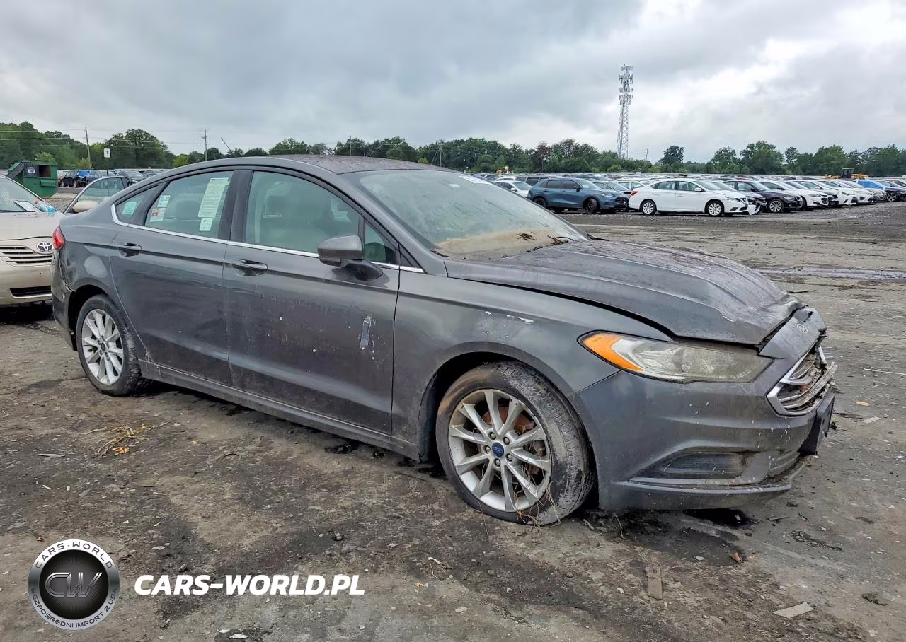 2017 Ford Fusion S Hybrid VIN:3FA6P0UU2HR309795 - 4