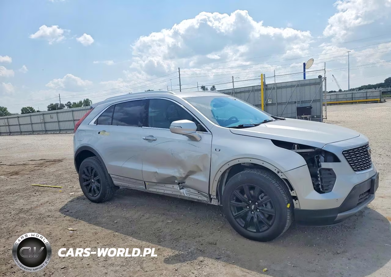 2022 Cadillac Xt4 Premium Luxury VIN:1GYFZDR47NF131874 - 4
