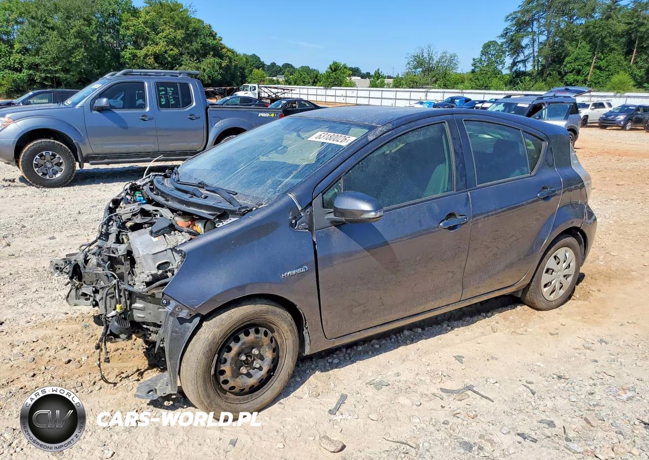 2013 Toyota Prius C One