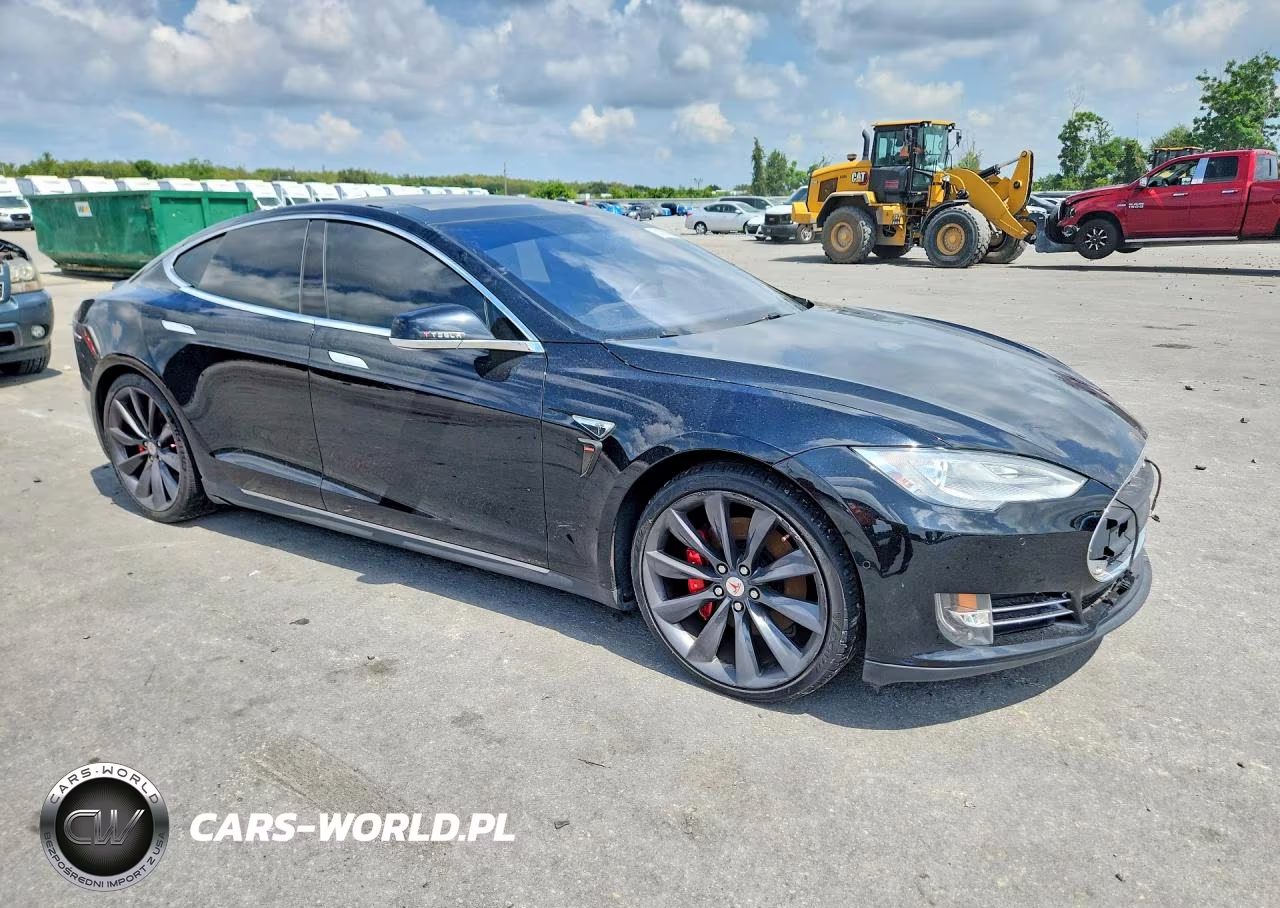 2014 Tesla Model S VIN:5YJSA1H25EFP64873 - 4