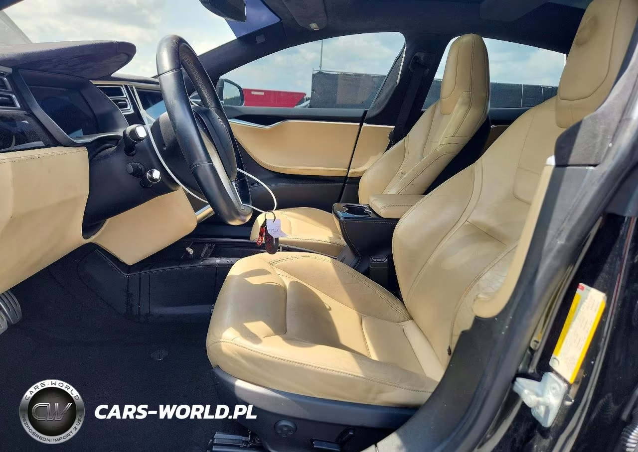2014 Tesla Model S VIN:5YJSA1H25EFP64873 - 7