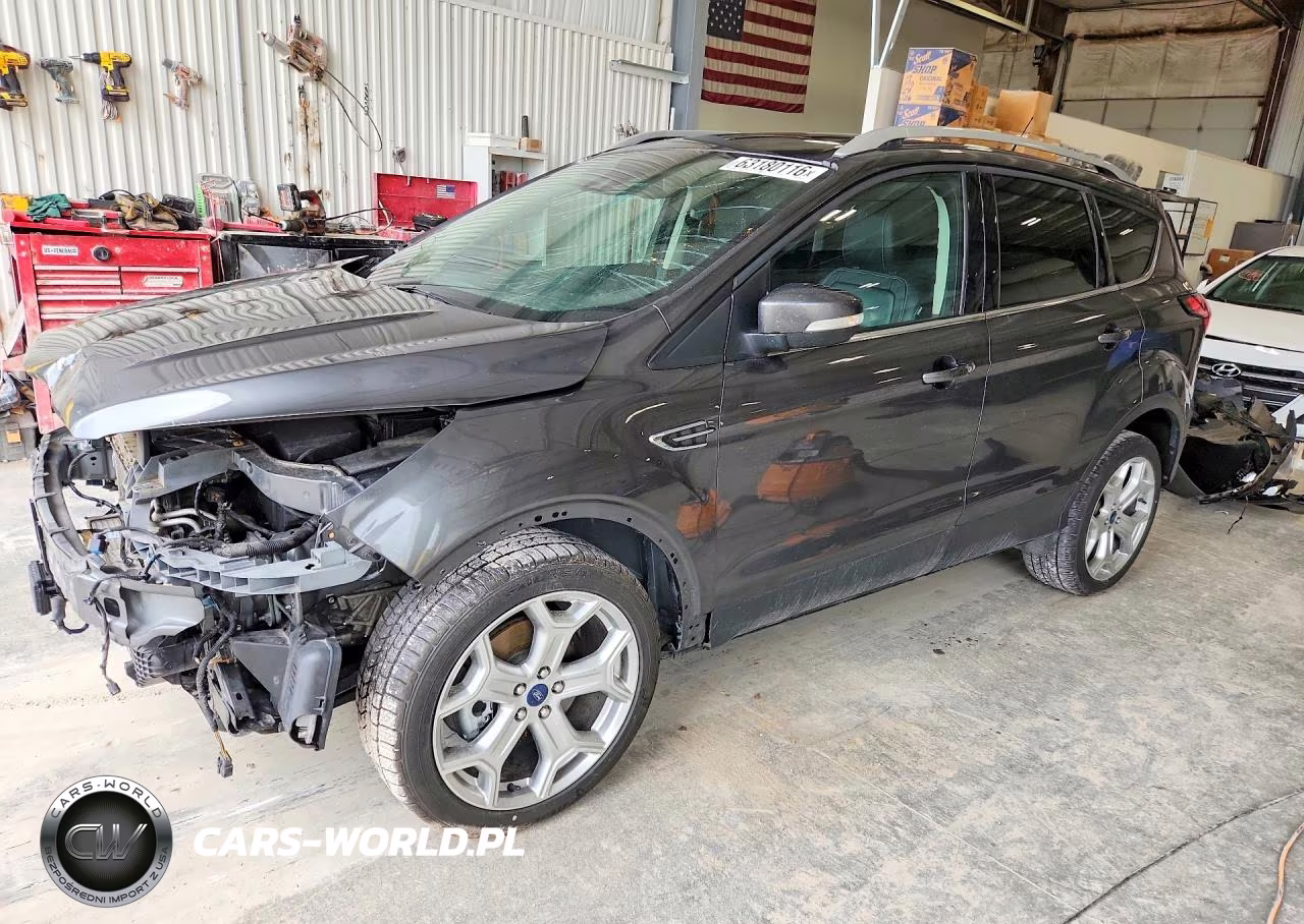 2019 Ford Escape Titanium – zdjęcie 1 z 14