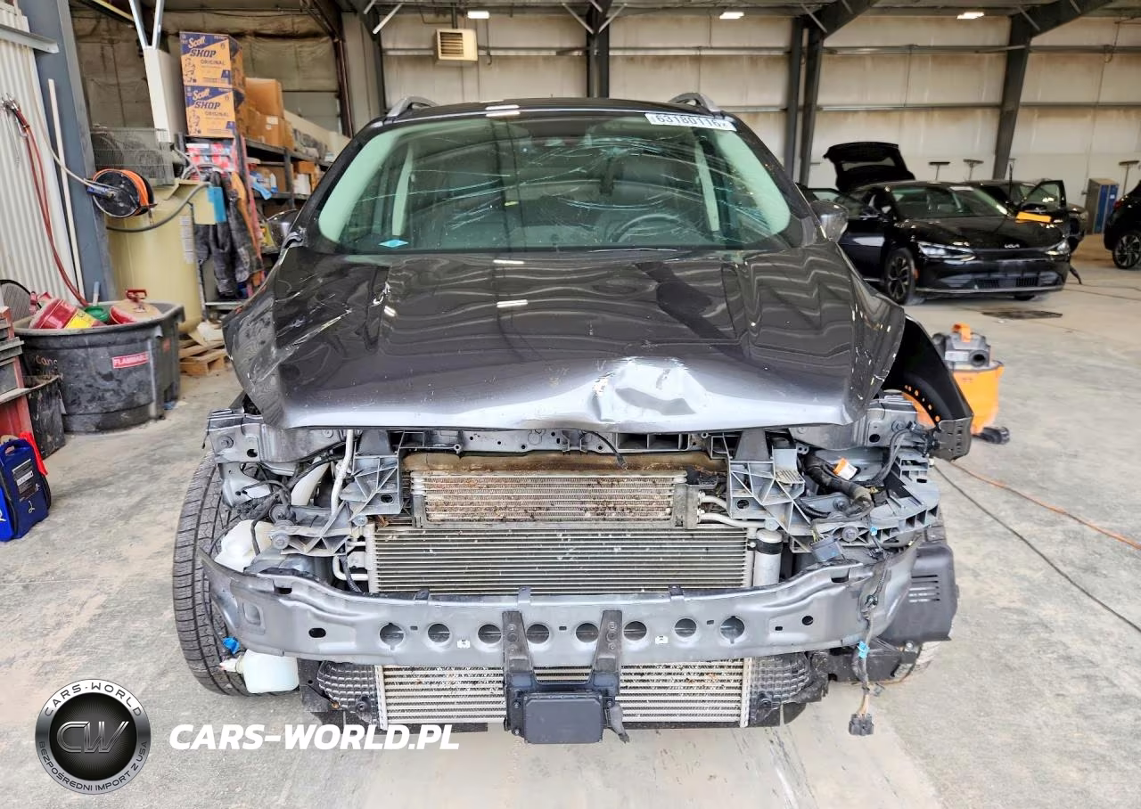 2019 Ford Escape Titanium VIN:1FMCU9J95KUA20075 - 5