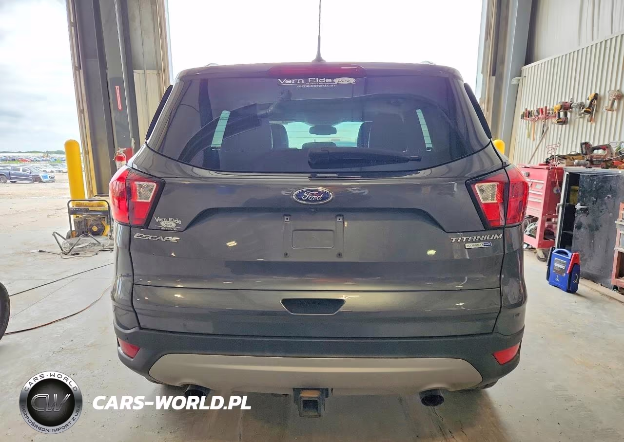 2019 Ford Escape Titanium VIN:1FMCU9J95KUA20075 - 6