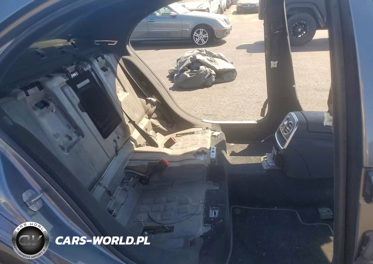 2020 Mercedes-Benz S 450 VIN:WDDUG6GB9LA526798 - 10