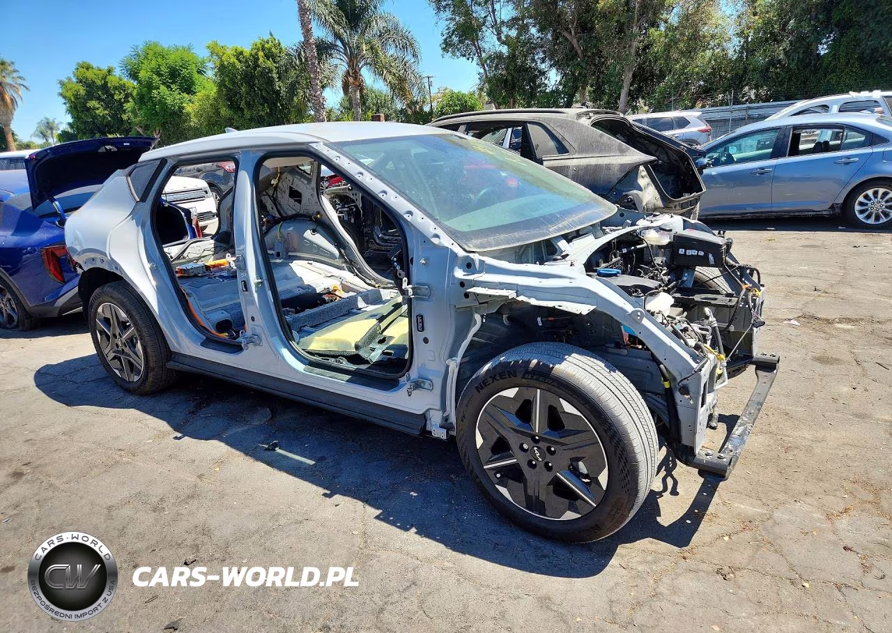 2025 Kia Ev6 Light Long Range VIN:5XYC34JA1SG014196 - 4