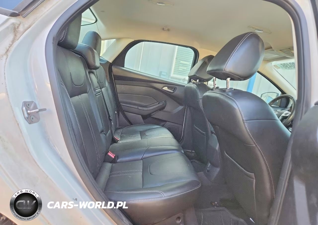 2013 Ford Focus Se VIN:1FADP3F28DL121408 - 10