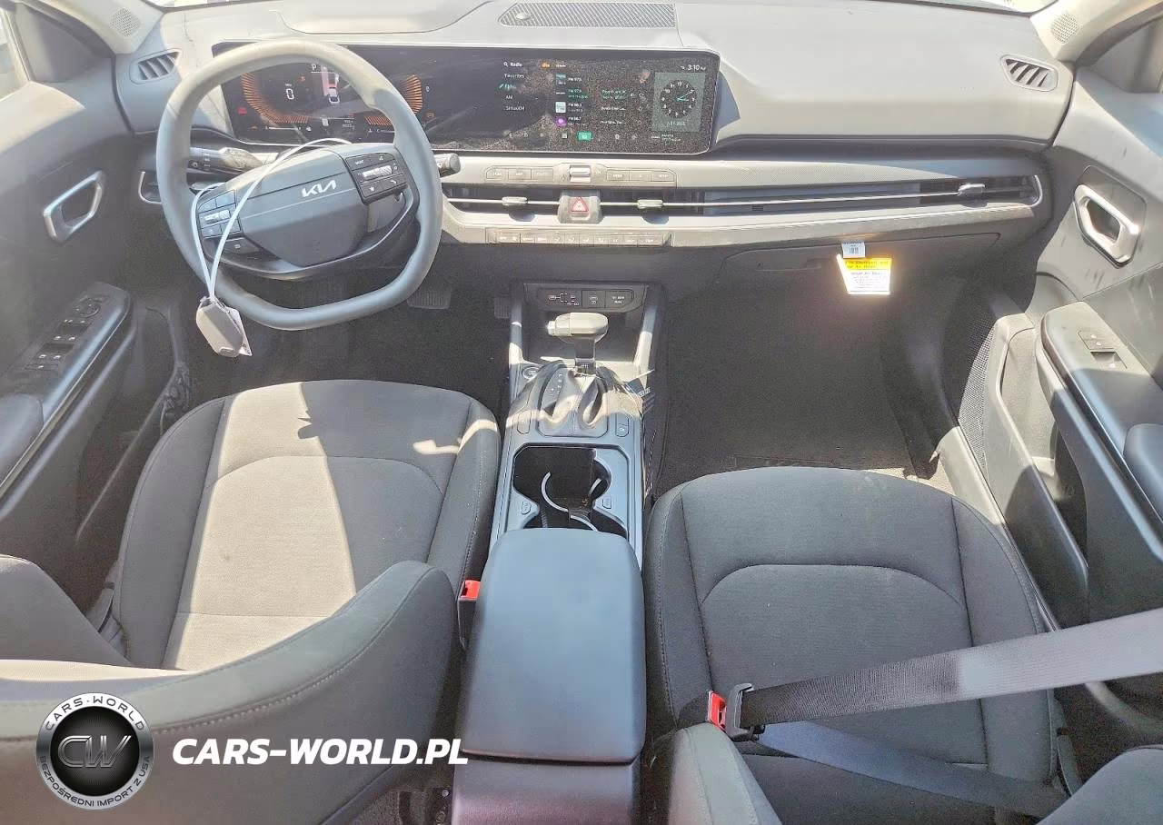 2026 Kia K4 Lxs VIN:3KPFT4DE2TE358100 - 8