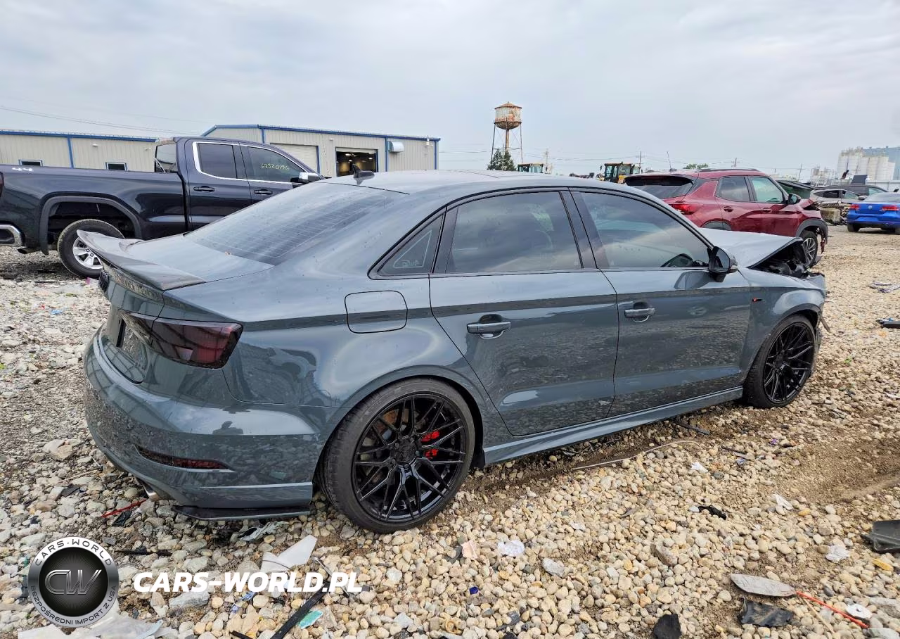 2019 Audi A3 Premium Plus VIN:WAUJEGFF6KA084488 - 3