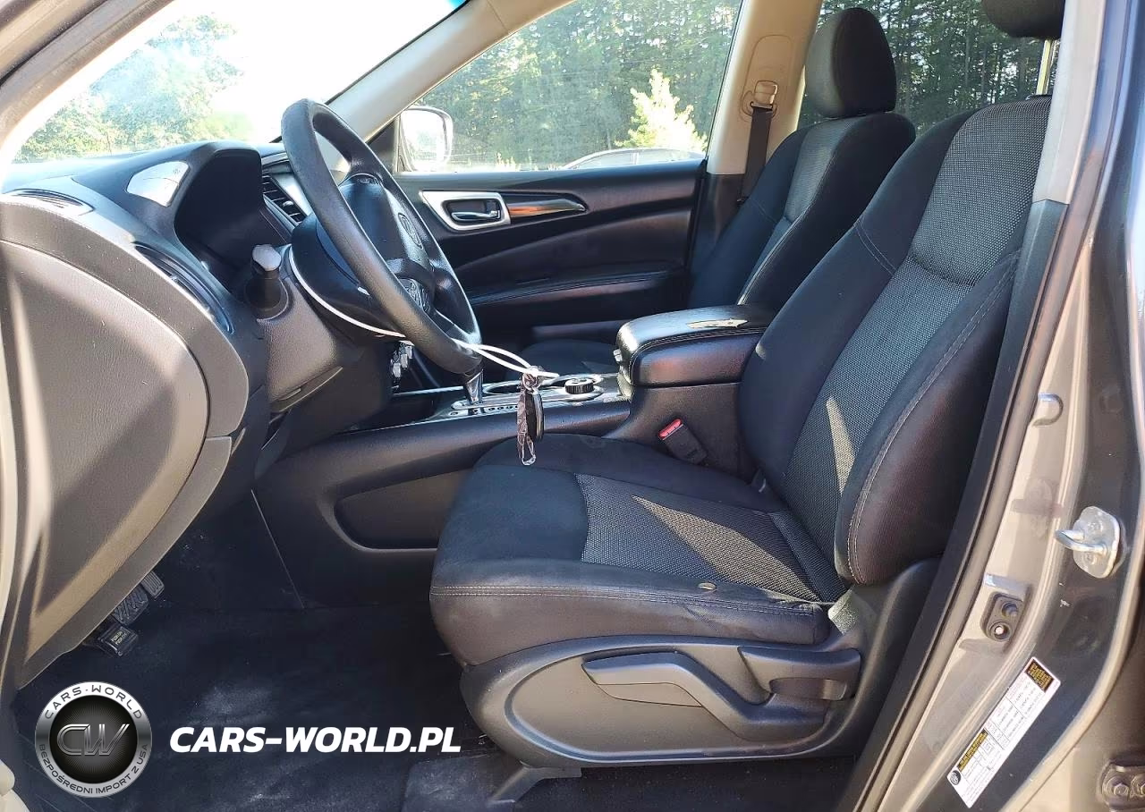 2019 Nissan Pathfinder S VIN:5N1DR2MM6KC588760 - 7