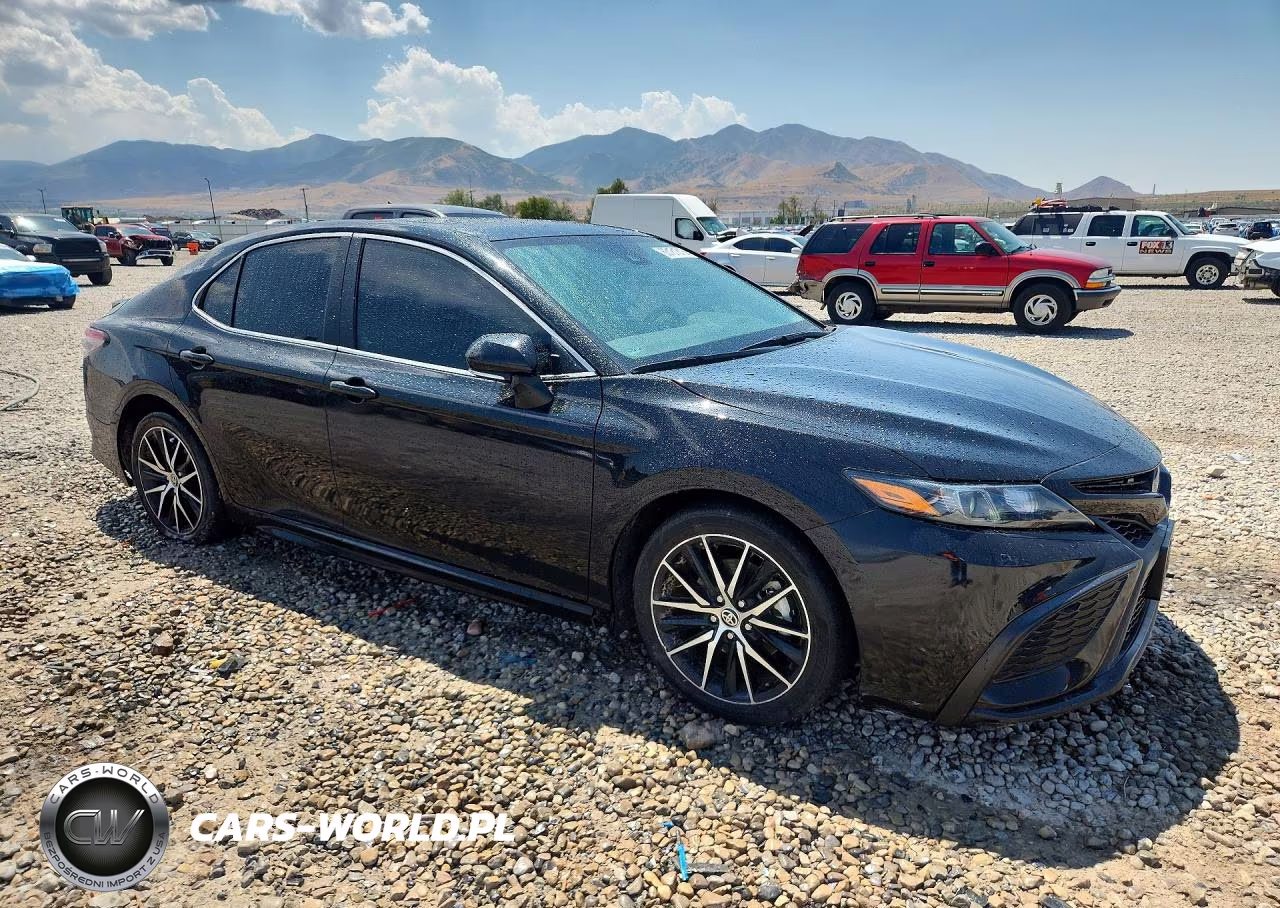 2023 Toyota Camry Hybrid Se VIN:4T1S31AKXPU613943 - 4