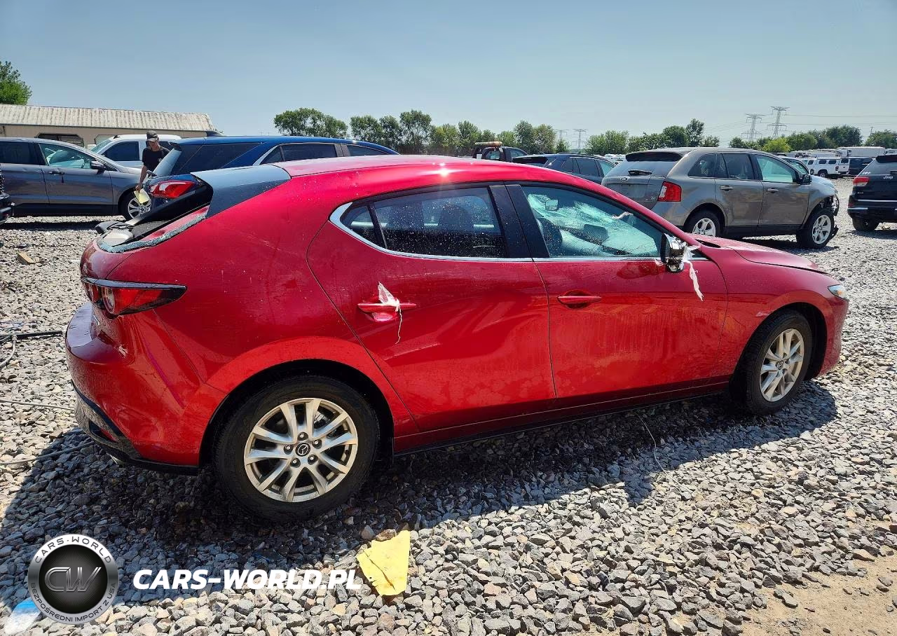 2025 Mazda 3 Preferred VIN:JM1BPALM8S1752017 - 3