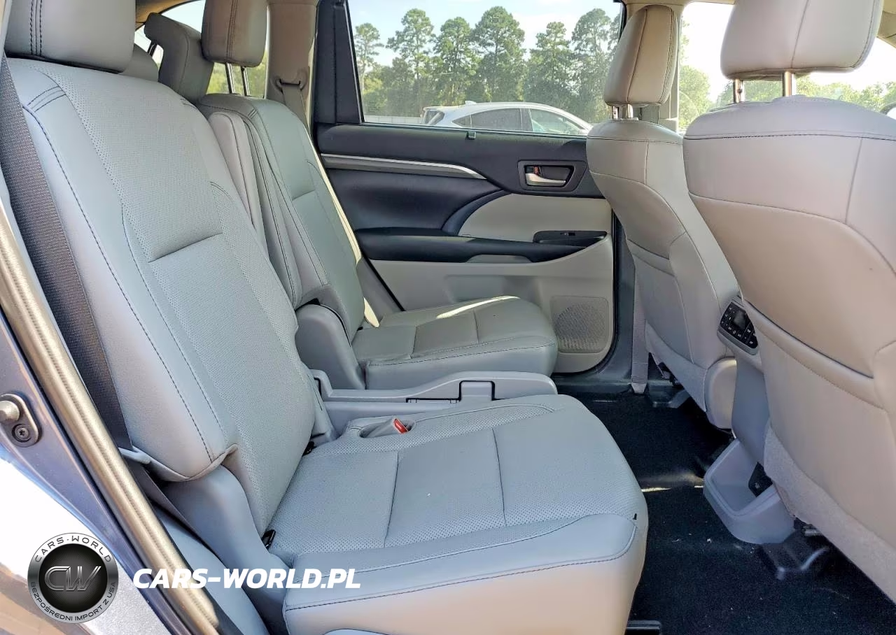 2019 Toyota Highlander Limited Platinum VIN:5TDDZRFH1KS993162 - 11