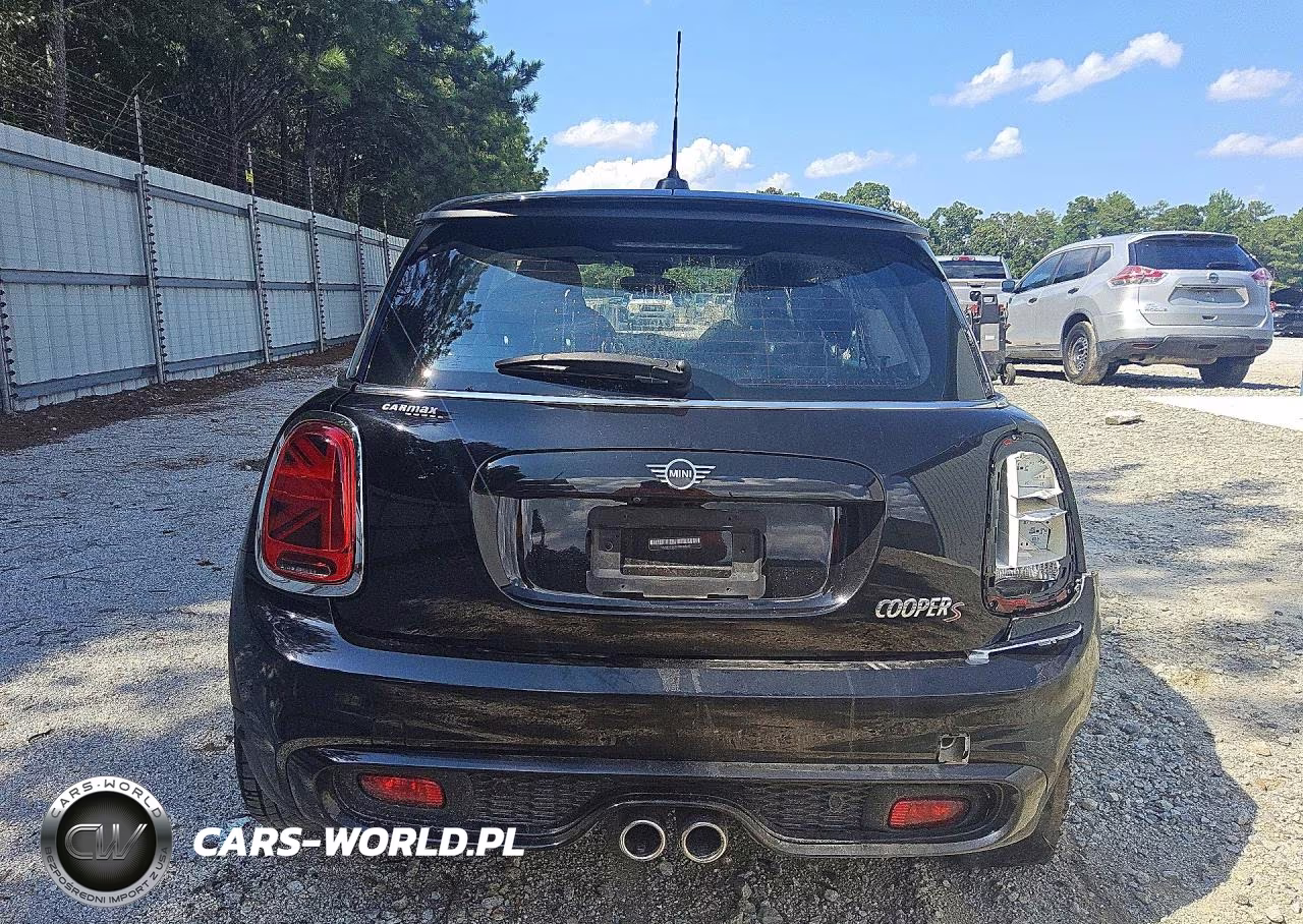 2021 Mini Cooper S VIN:WMWXR5C02M2N05607 - 6