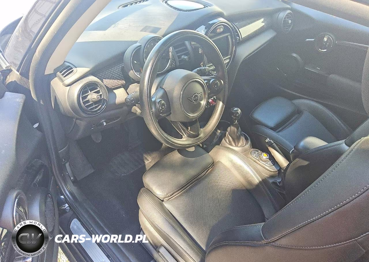 2021 Mini Cooper S VIN:WMWXR5C02M2N05607 - 8