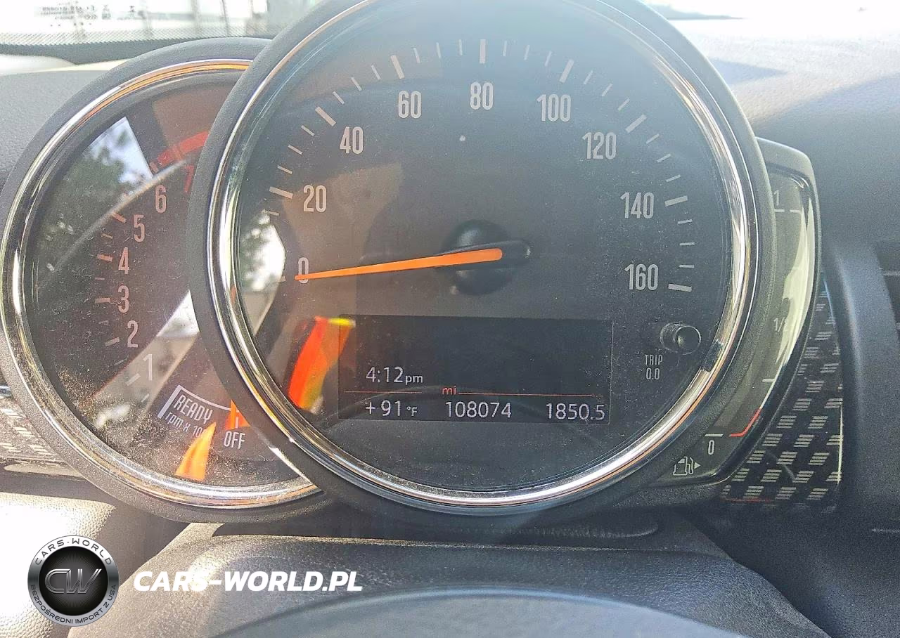 2021 Mini Cooper S VIN:WMWXR5C02M2N05607 - 9